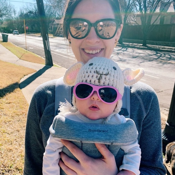 Meet your Posher, Lauren - Picture 1 of 1